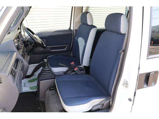 サンバーバン ディアス　最終型　４気筒エンジン　５速マニュアル　４ＷＤ　スーパーチャージャー　リフトアップ（13枚目）