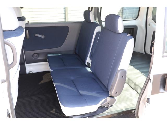 サンバーバン ディアス　最終型　４気筒エンジン　５速マニュアル　４ＷＤ　スーパーチャージャー　リフトアップ（14枚目）