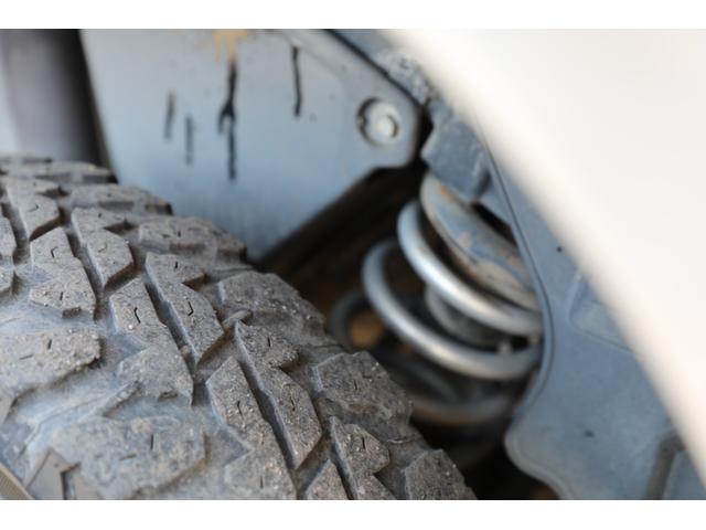 サンバーバン ディアス　最終型　４気筒エンジン　５速マニュアル　４ＷＤ　スーパーチャージャー　リフトアップ（50枚目）