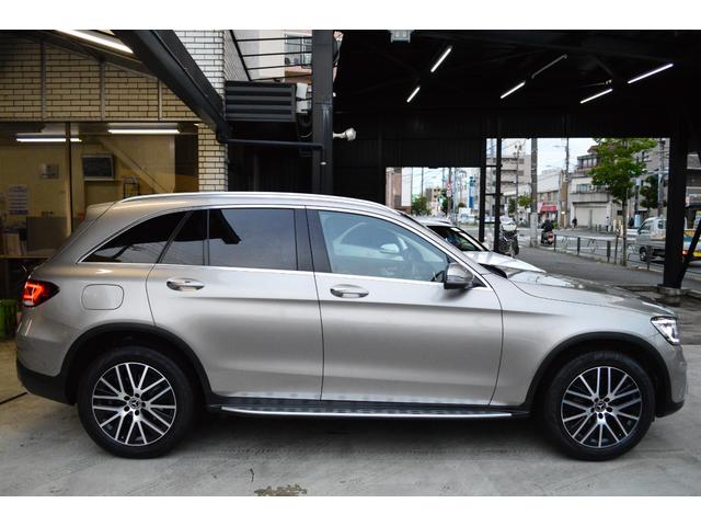 ＧＬＣ ＧＬＣ３００　４マチック　ベージュ本革シート　全方位カメラ　ブルメスターサウンド　シートベンチレーション　シートヒーター　パフュームアトマイザー　ヘッドアップディスプレイ　レーダーセーフティ（9枚目）