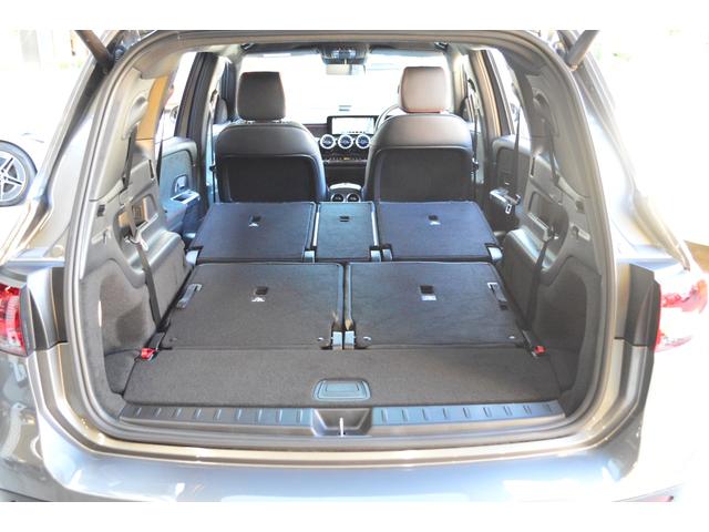 GLB GLB200d 4マチック AMGライン 黒ハーフレザーシート 全方位カメラ レーダーセーフティ アンビエントライト シートヒーター 電動リヤゲート 純正ナビ&TV ETC2.0(31枚目)