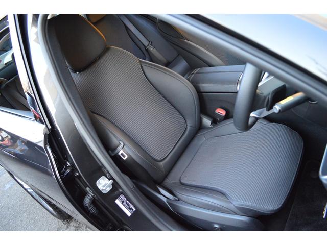 Ｃクラス Ｃ２００アバンギャルド　黒ハーフレザーシート　全方位カメラ　レーダーセーフティ　パワーシート　シートヒーター　ヘッドアップディスプレイ　フットトランクオープナー　電動リヤトランク　前後ドラレコ（14枚目）