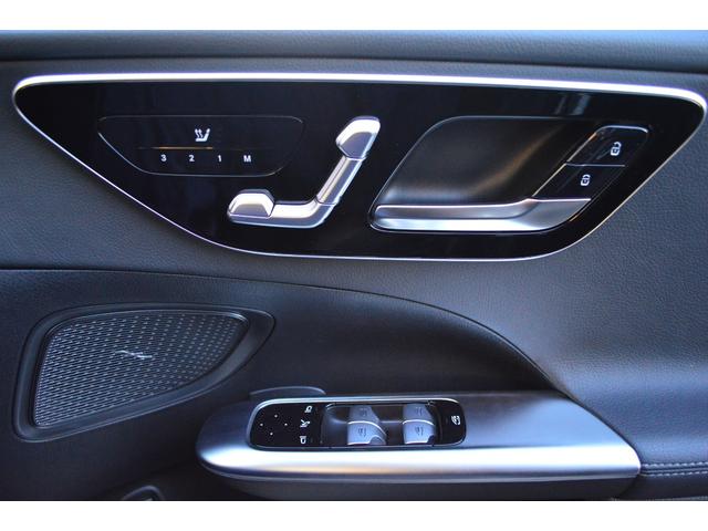 Ｃクラス Ｃ２００アバンギャルド　黒ハーフレザーシート　全方位カメラ　レーダーセーフティ　パワーシート　シートヒーター　ヘッドアップディスプレイ　フットトランクオープナー　電動リヤトランク　前後ドラレコ（25枚目）