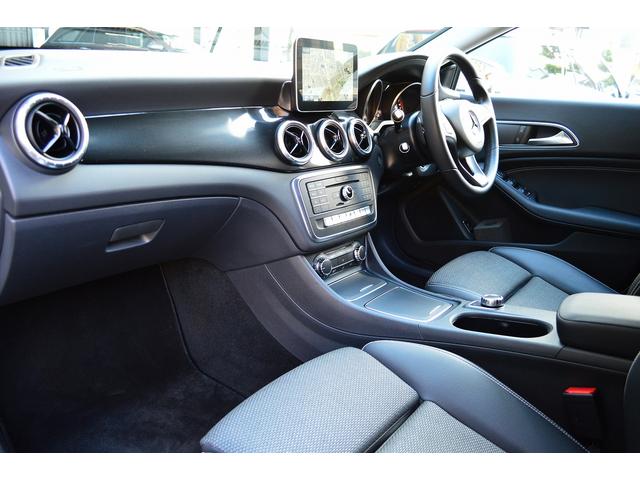 CLA180 シューティングブレーク AMGスタイル 1オーナー レーダーセーフティ キーレスゴー Bカメラ ハーフレザー シートヒーター PTS ドラレコ HDDナビTV(18枚目)