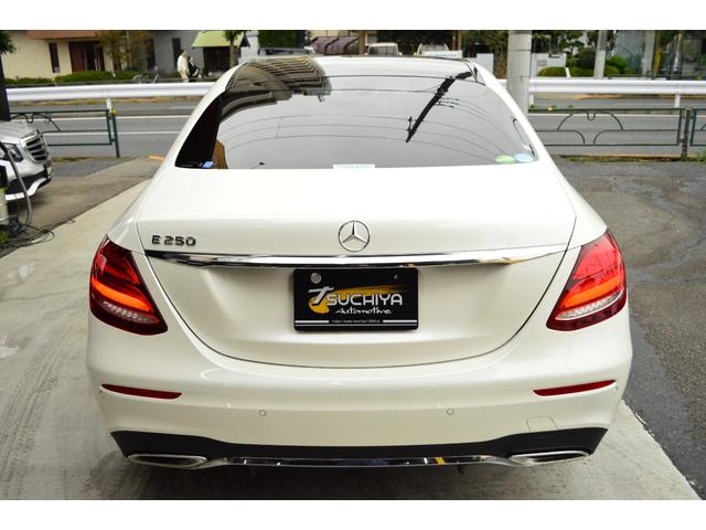 Ｅクラス Ｅ２５０　アバンギャルド　スポーツ　ワンオーナー　パノラマルーフ　ブルメスターサウンド　黒本革シート　全方位カメラ　パフュームアトマイザー　シートヒーター　ダイヤモンドホワイト　レーダーセーフティ　ＬＥＤヘッドライト（8枚目）