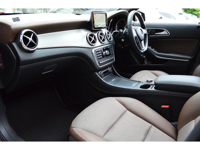 ＧＬＡクラス ＧＬＡ２５０　４マチック　エディション１　ブラウンハーフレザーシート　パノラマサンルーフ　純正ナビ＆ＴＶ　バックカメラ　ＥＴＣ　レーダーセーフティ　シートヒーター　パワーバックドア　１９インチアルミホイール（19枚目）