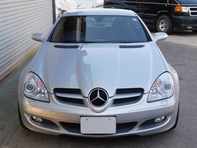 ＳＬＫ ＳＬＫ３５０　走行３．４万ｋｍ　黒革　シートヒーター　ナビ　ＥＴＣ（6枚目）