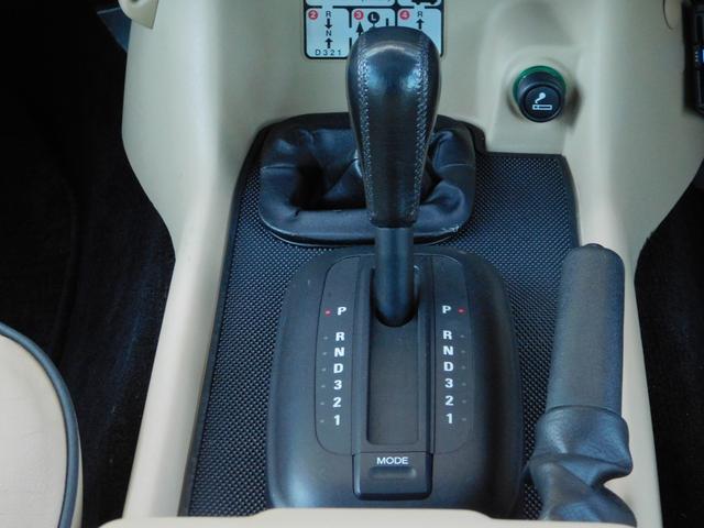 ディスカバリー HSE 走行11.8万m 検9年2月まで 本革内装 オールペイント済み 天井内装貼替え済み(70枚目)