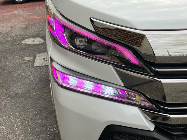 ヴェルファイア ２．５Ｚ　Ｇエディション　Ｋスペックエアロ　車高調　ＷＯＲＫ２０インチアルミ新品　社外マフラー　テール後期仕様　ライト加工（3枚目）
