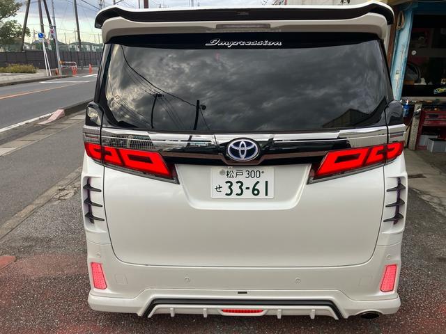 ヴェルファイア ２．５Ｚ　Ｇエディション　Ｋスペックエアロ　車高調　ＷＯＲＫ２０インチアルミ新品　社外マフラー　テール後期仕様　ライト加工（12枚目）