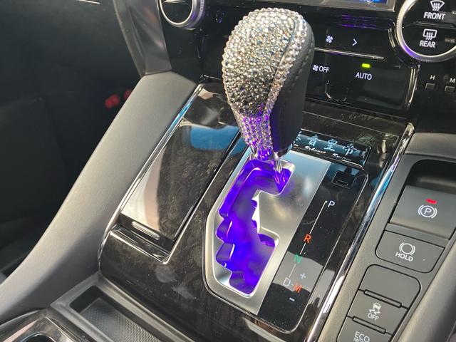 ヴェルファイア ２．５Ｚ　Ｇエディション　Ｋスペックエアロ　車高調　ＷＯＲＫ２０インチアルミ新品　社外マフラー　テール後期仕様　ライト加工（31枚目）