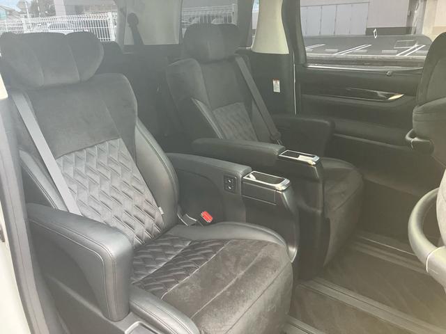 ヴェルファイア ２．５Ｚ　Ｇエディション　Ｋスペックエアロ　車高調　ＷＯＲＫ２０インチアルミ新品　社外マフラー　テール後期仕様　ライト加工（41枚目）