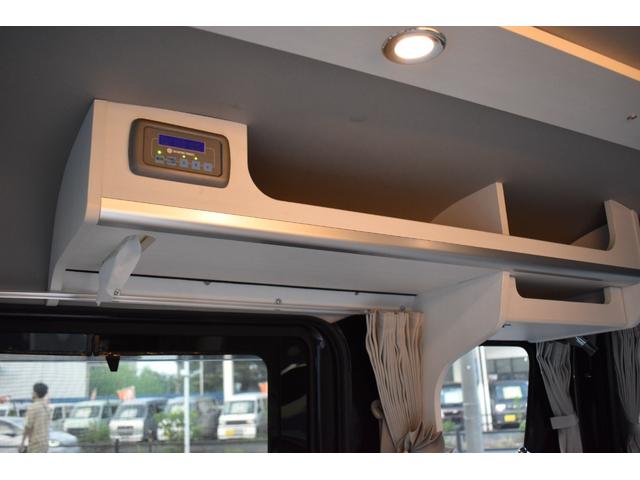 エブリイ ジョインターボ　岡モータース　ミニチュアクルーズＳＶ　１オーナー　禁煙車　ナビＤＴＶ　Ｂカメラ　ソーラーパネル＆走行充電　サブバッテリー　電子レンジ　外部１００Ｖ入出力　ＤＶＤ内蔵後部モニター　遮光カーテン（61枚目）