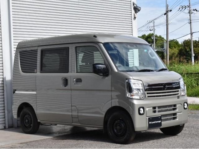 エブリイ ジョインターボ　展示車　岡モータース　ミニチュアＢＯＸ　４ＷＤ　ターボ　両側電動スライドドア　１２Ｖクーラー　外部１００Ｖ　遮光カーテン　断熱加工　サッシ網戸　ホイールカラー変更　バックアイカメラ（6枚目）