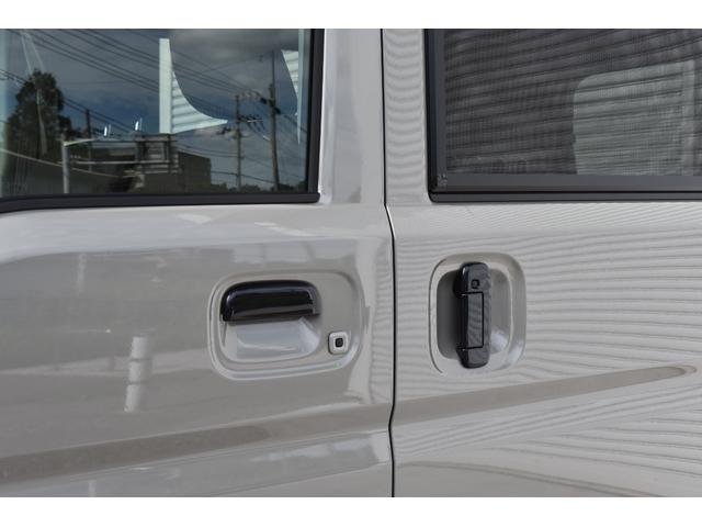 エブリイ ジョインターボ　展示車　岡モータース　ミニチュアＢＯＸ　４ＷＤ　ターボ　両側電動スライドドア　１２Ｖクーラー　外部１００Ｖ　遮光カーテン　断熱加工　サッシ網戸　ホイールカラー変更　バックアイカメラ（15枚目）