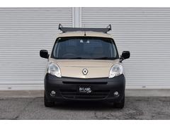 ˤư餷̤˿͵Υե󥰡إ饷å١٤ˤǤ⳰ޥ줿ᤤԾΣǤ 2