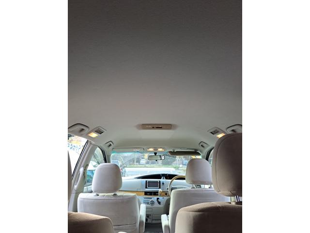 エスティマ ２．４アエラス　Ｇエディション　Ｗエアバッグ＆ＡＢＳ＆スマートドアロック＆プッシュスタート＆ＨＤＤナビ＆両面オートスライドドア＆オートエアコン＆オートライト付き（11枚目）