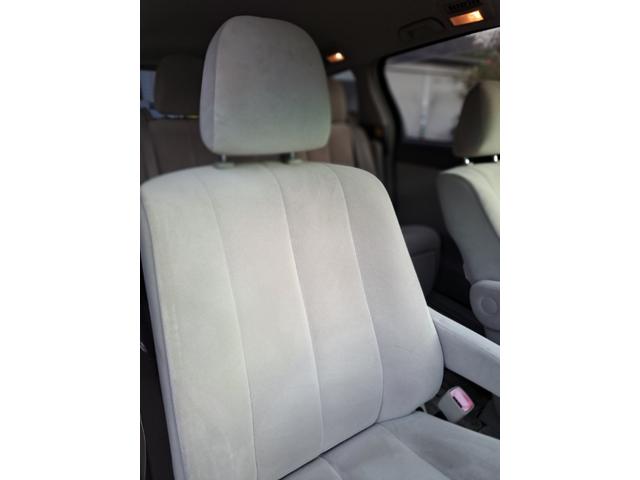 エスティマ ２．４アエラス　Ｇエディション　Ｗエアバッグ＆ＡＢＳ＆スマートドアロック＆プッシュスタート＆ＨＤＤナビ＆両面オートスライドドア＆オートエアコン＆オートライト付き（12枚目）