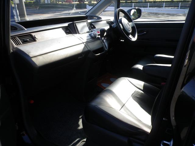 ステップワゴン Ｇ　スタイルエディション　両側電動スライドドア　バックカメラ　ＥＴＣ　キーレス　オートＡＣ　ＨＩＤヘッドライト　ドアバイザー　タイミングチェーン　ＡＢＳ（10枚目）