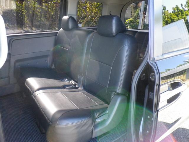 ステップワゴン Ｇ　スタイルエディション　両側電動スライドドア　バックカメラ　ＥＴＣ　キーレス　オートＡＣ　ＨＩＤヘッドライト　ドアバイザー　タイミングチェーン　ＡＢＳ（11枚目）