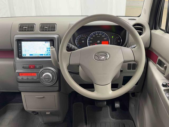 ムーヴコンテ Ｇ　ＮＡＶＩ　バックカメラ　キーフリー　保証１年間距離無制限付き　バックカメラ　キーフリーシステム　電動格納ドアミラー　パワーウインドウ　オートエアコン　ナビゲーション（3枚目）