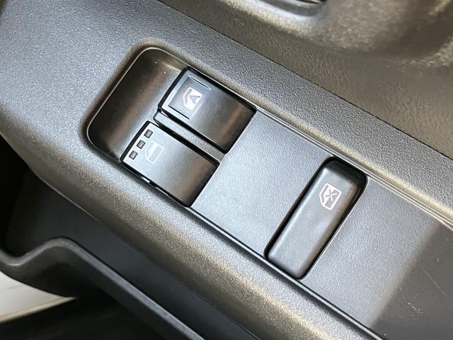 ハイゼットカーゴ ＤＸ　オーディオレス　キーレス　パワーウインド　まごころ保証　距離無制限・１年保証付き　オーディオレス　スマートアシスト　キーレスエントリー　クリアランスソナー　アイドリングストップ　オートライト　マニュアルエアコン　リアベンチシート（40枚目）