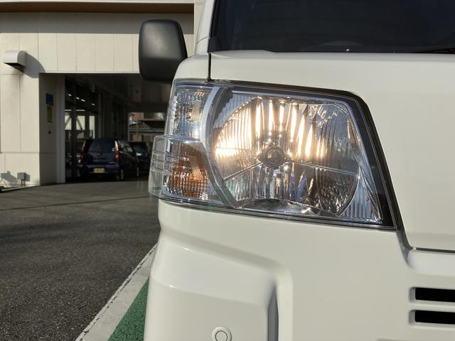 ハイゼットカーゴ ＤＸ　オーディオレス　キーレス　パワーウインド　まごころ保証　距離無制限・１年保証付き　オーディオレス　スマートアシスト　キーレスエントリー　クリアランスソナー　アイドリングストップ　オートライト　マニュアルエアコン　リアベンチシート（43枚目）