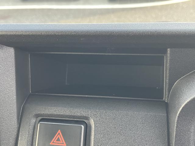 ハイゼットカーゴ ＤＸ　オーディオレス　キーレス　パワーウインド　まごころ保証　距離無制限・１年保証付き　オーディオレス　スマートアシスト　キーレスエントリー　クリアランスソナー　アイドリングストップ　オートライト　マニュアルエアコン　リアベンチシート（47枚目）