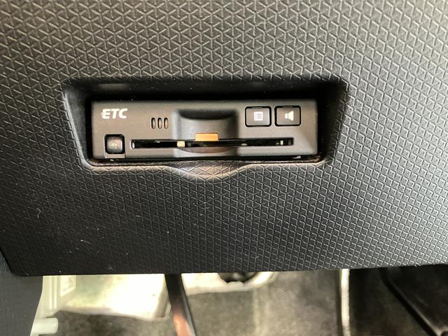 ＥＴＣ付きで高速道路料金所は現金の準備が不要です。高速料金割引も受けられ、スマートインターチェンジも通過出来て大変便利ですよ！