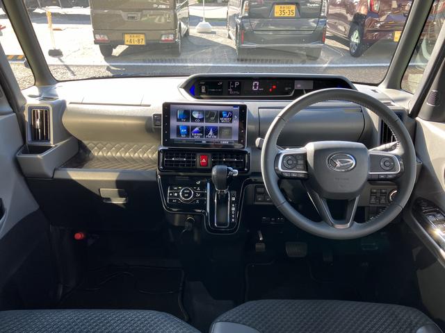 支払総額表示は、点検整備・法定費用・諸手続費用すべてが含まております。県外登録・他県ご納車・希望ナンバー取得等の詳しい価格はスタッフにお気軽にご相談ください。