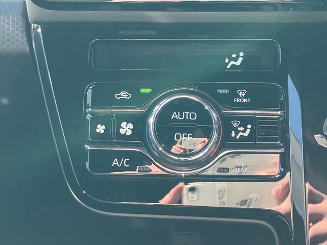 オートエアコンです。オートのボタンを押してダイヤルで室内温を設定していただくと、風量などが自動で調節され、快適な室内温を保ちます♪