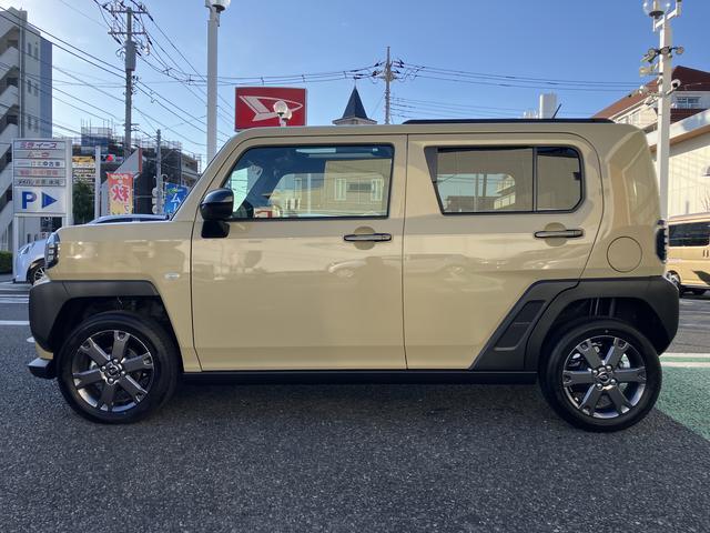 タフト Ｇ　ダーククロムベンチャー　フロントシートヒーター　中古車保証・距離無制限、１年付き　オートライト　ＬＥＤヘッドライト　ＬＥＤフォグランプ　キーフリー　ホールド機能付き電動パーキングブレーキ　オートホールド　フロントシートヒーター　カーペットマット（9枚目）