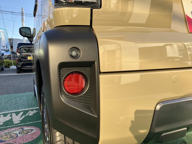 タフト Ｇ　ダーククロムベンチャー　フロントシートヒーター　中古車保証・距離無制限、１年付き　オートライト　ＬＥＤヘッドライト　ＬＥＤフォグランプ　キーフリー　ホールド機能付き電動パーキングブレーキ　オートホールド　フロントシートヒーター　カーペットマット（20枚目）