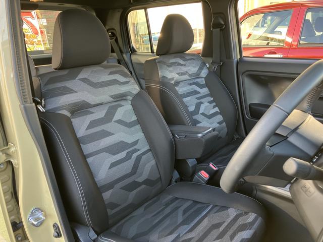 タフト Ｇ　ダーククロムベンチャー　フロントシートヒーター　中古車保証・距離無制限、１年付き　オートライト　ＬＥＤヘッドライト　ＬＥＤフォグランプ　キーフリー　ホールド機能付き電動パーキングブレーキ　オートホールド　フロントシートヒーター　カーペットマット（21枚目）