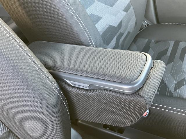 タフト Ｇ　ダーククロムベンチャー　フロントシートヒーター　中古車保証・距離無制限、１年付き　オートライト　ＬＥＤヘッドライト　ＬＥＤフォグランプ　キーフリー　ホールド機能付き電動パーキングブレーキ　オートホールド　フロントシートヒーター　カーペットマット（58枚目）