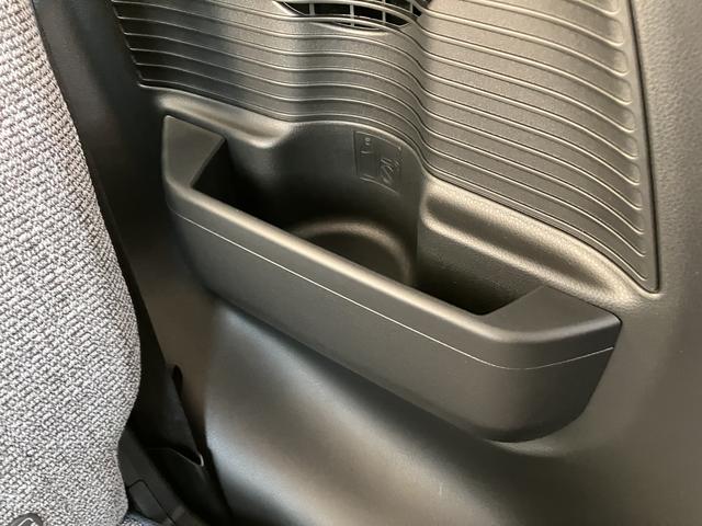 ムーヴキャンバス ストライプスＧ　フロントシートヒーター　電動サイドブレーキ　中古車保証・距離無制限、１年付き　オートライト　ＬＥＤヘッドライト　ＬＥＤフォグランプ　キーフリー　両側電動スライドドア　フロントシートヒーター　ホールド機能付き電動サイドブレーキ　カーペットマット（63枚目）