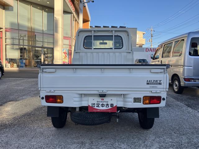 ハイゼットトラック エアコン・パワステ スペシャル 純正ラジオ 保証 まごころ保証 1年間・走行距離無制限付き ハロゲンヘッドライト 純正AM/FMラジオ ラバーマット ロングバイザー マニュアルエアコン(10枚目)