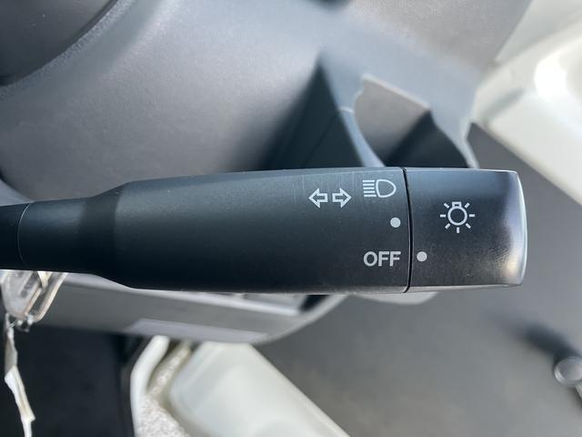 ハイゼットトラック エアコン・パワステ スペシャル 純正ラジオ 保証 まごころ保証 1年間・走行距離無制限付き ハロゲンヘッドライト 純正AM/FMラジオ ラバーマット ロングバイザー マニュアルエアコン(27枚目)