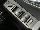運転席横にあるスイッチ類です。スマートアシストやアイドリングストップ、横滑り防止機能をOFFにするもの、オートハイビーム機能をONにするものです。