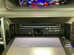 カーナビはＣＤ／ＤＶＤ対応です 4