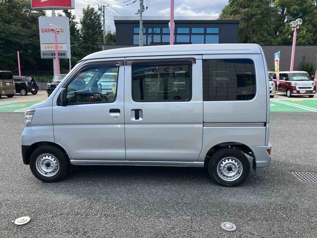 ハイゼットカーゴ デラックスＳＡＩＩＩ　保証　新車保証・まごころ保証　１年間・走行距離無制限付きナビ・バックカメラ・ドラレコ・ＥＴＣ（9枚目）