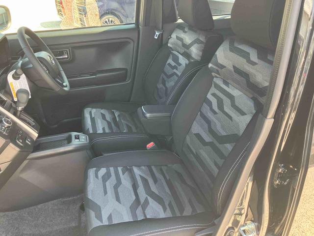 タフト Ｇターボ　ダーククロムベンチャー　届出済み未使用車　保証　新車保証・まごころ保証　１年間・走行距離無制限付き　アダプティブクルーズコントロール　キーフリーシステム　電動パーキングブレーキ　前席シートヒーター　スカイフィールトップ　ＬＥＤヘッドランプ（19枚目）