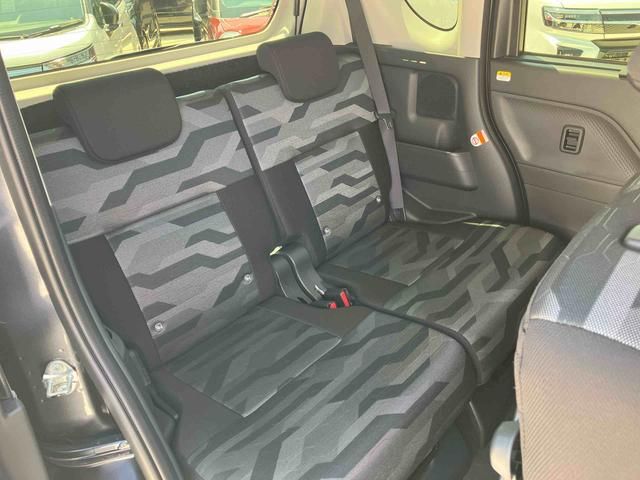 タント ファンクロスターボ　登録済み未使用車　保証　新車保証・まごころ保証　１年間・走行距離無制限付き（17枚目）