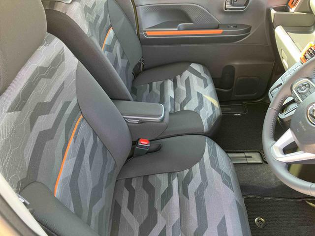 タント ファンクロスターボ　保証　新車保証・まごころ保証　１年間・走行距離無制限付き（19枚目）