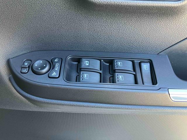 タント カスタムＲＳ　保証　新車保証・まごころ保証　１年間・走行距離無制限付き（14枚目）