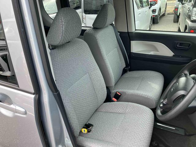 タント L 衝突回避支援システム / オーディオレス / 両側スライドドア / コーナーセンサー / アイドリングストップ / パワーウインドウ(11枚目)