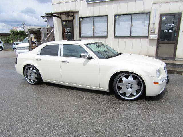 5.7HEMI LEXANI22in ローダウン LEDテール 新車並行車(21枚目)