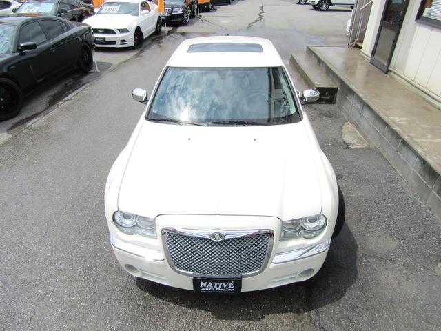 5.7HEMI LEXANI22in ローダウン LEDテール 新車並行車(25枚目)
