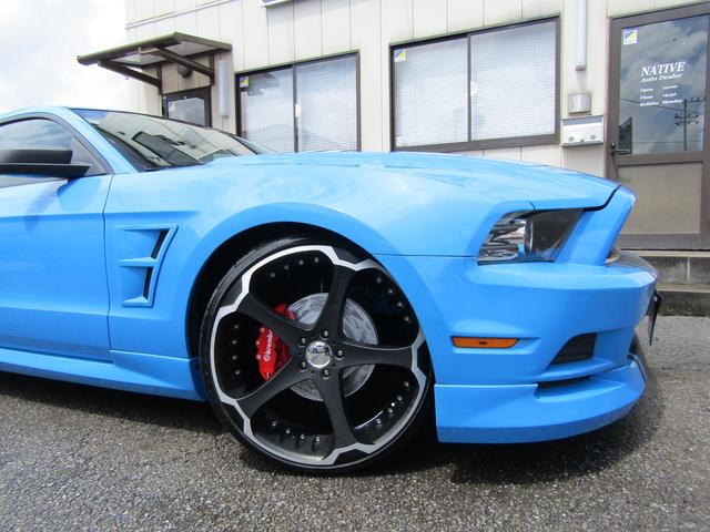 V6 GTスタイリング GIOVANNA22in ローダウンサス LUXフルエフェクト ダクトフェンダー エレノアガーニッシュ カーボンレーシングストライプ(25枚目)