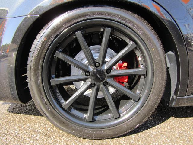 5.7HEMI 最終モデル VOSSEN20in TEINE車高調 ディスプレイオーディオ ETC GPSレーダー ドライブレコーダー ワンオフデュアルマフラー レフトハンドル ディーラー車(8枚目)